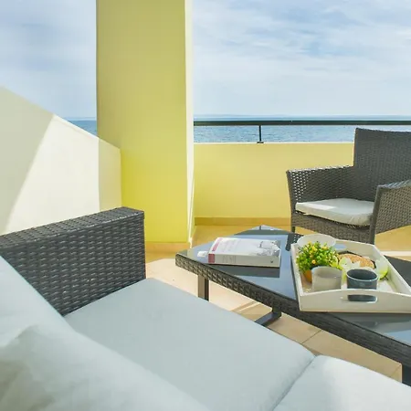 Διαμέρισμα Monopetro Μεταμόρφωση