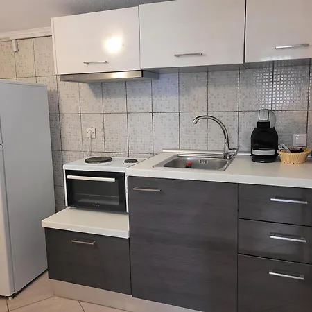 Monopetro Apartamento Metamorfosi (Sithonia)